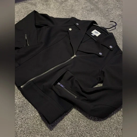 OLD NAVY | MOTO JACKET |
Black | Size: Large | - Picture 13 of 13